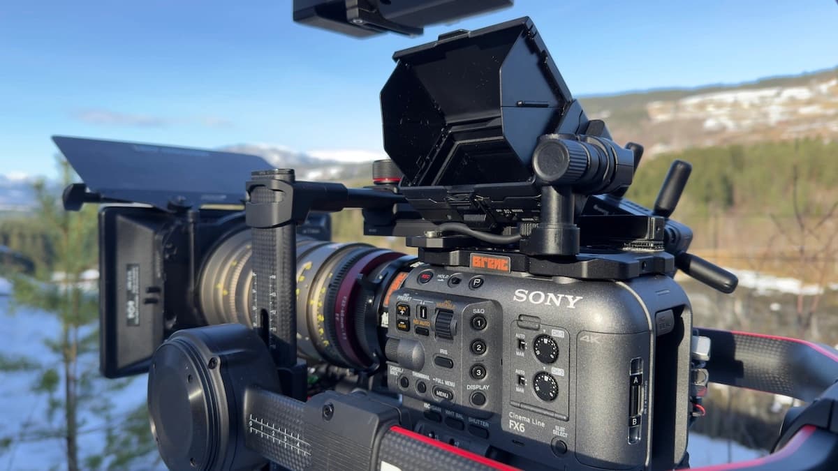 Sony FX6 system providing Kinokamerapakker for feature film, TV, and commercial productions, demonstrating Cinema-grade image capture for high-end productions.